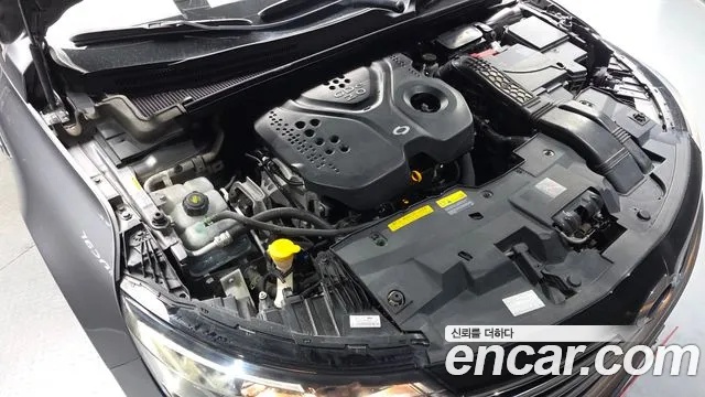 Renault Megane 2016 thumb 6