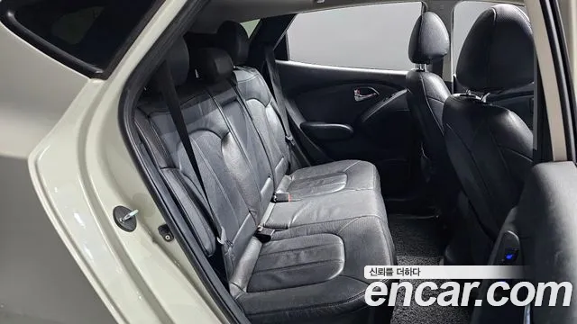 Hyundai Tucson 2012 thumb 11