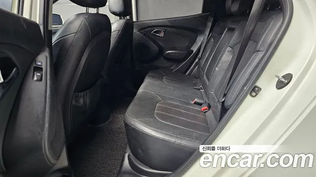 Hyundai Tucson 2012 thumb 12
