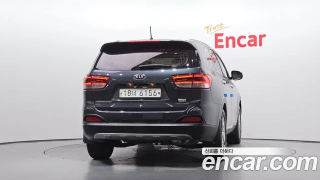 Kia Sorento 2016 thumb 4
