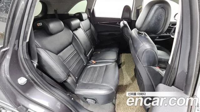 Kia Sorento 2016 thumb 11