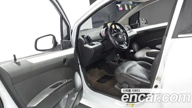 Chevrolet Spark 2014 thumb 10
