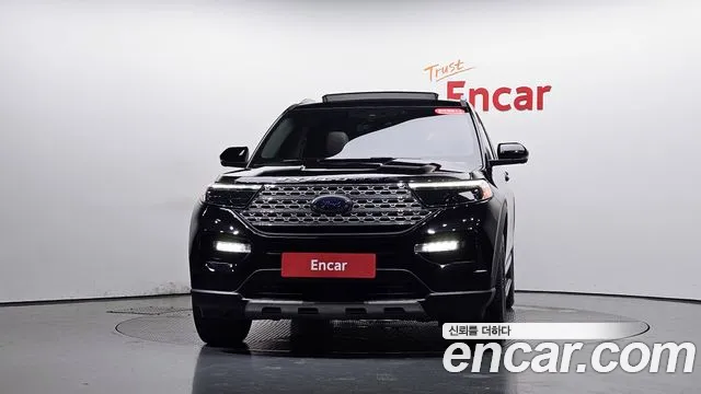 Ford Explorer 2020 thumb 2
