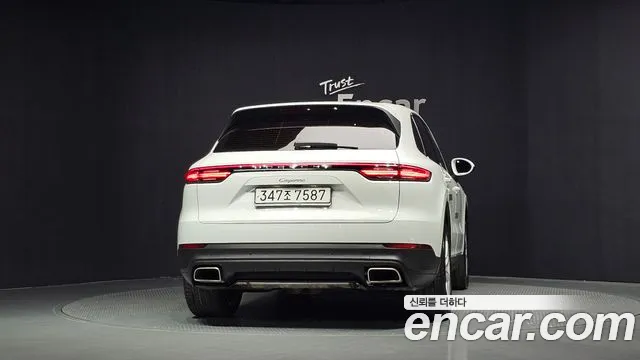 Porsche Cayenne 2020 thumb 4