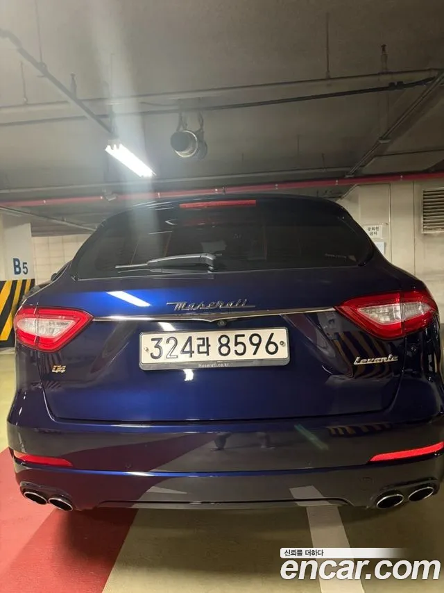 Maserati Levante 2019 thumb 4