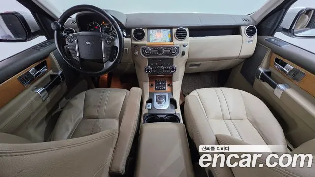 Land Rover Discovery 2014 thumb 7