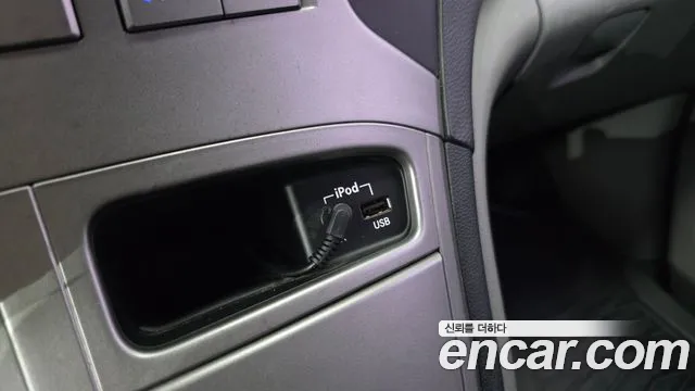 Hyundai Staria 2014 thumb 12