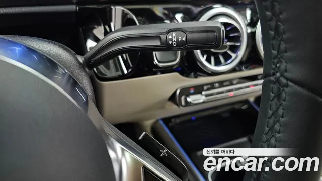 Mercedes-Benz EQA 2025 thumb 9