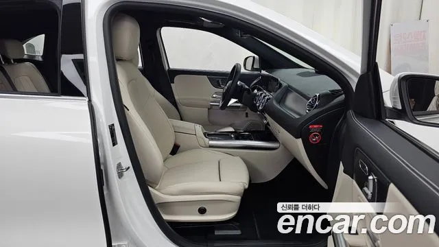 Mercedes-Benz EQA 2025 thumb 11