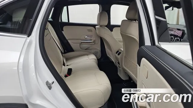 Mercedes-Benz EQA 2025 thumb 12