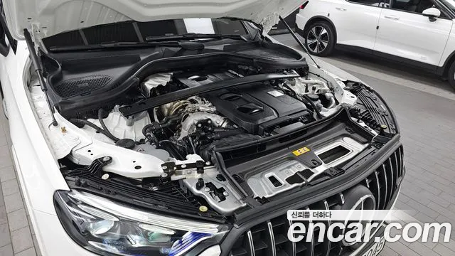Mercedes-Benz GLC 2024 thumb 6
