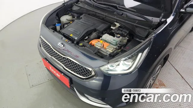 Kia Niro 2018 thumb 6