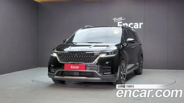 Kia Carnival 2022 thumb 3
