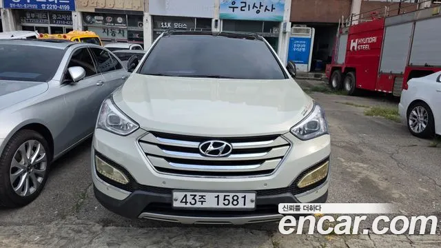 Hyundai Санта Фе 2013 thumb 12