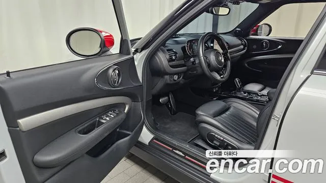 Mini Clubman 2022 thumb 9