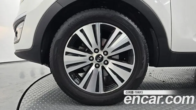 Kia Sportage 2014 thumb 4