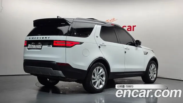 Land Rover Discovery 2018 thumb 2