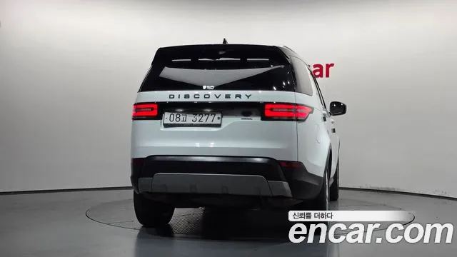 Land Rover Discovery 2018 thumb 4