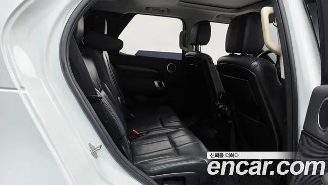 Land Rover Discovery 2018 thumb 11