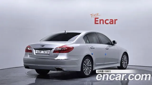 Hyundai Genesis 2012 thumb 2
