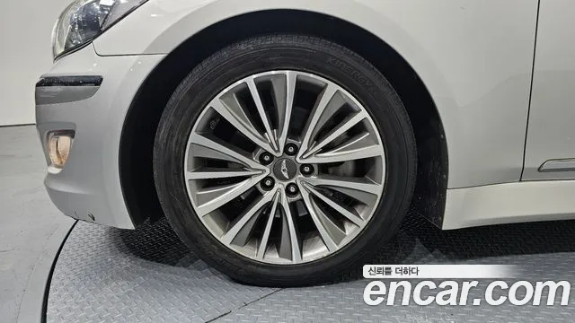 Hyundai Genesis 2012 thumb 5