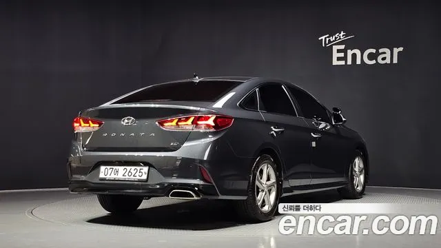 Hyundai Sonata 2017 thumb 2