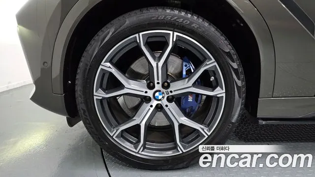 BMW X6 2021 thumb 5