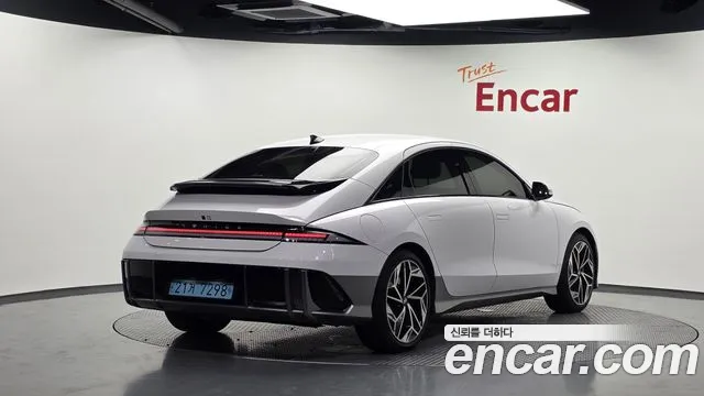 Hyundai IONIQ 6 2022 thumb 2
