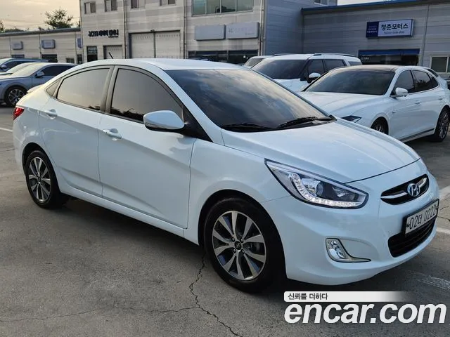 Hyundai Accent 2015 thumb 3