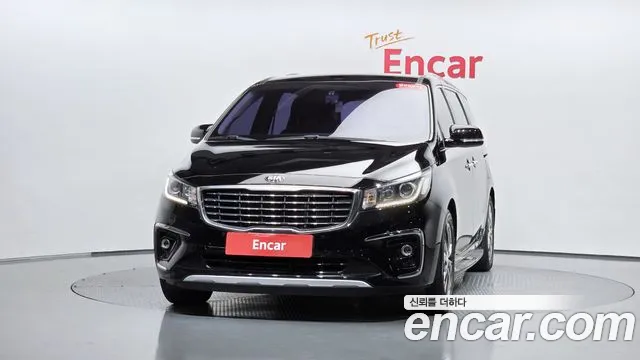 Kia Carnival 2018 thumb 2
