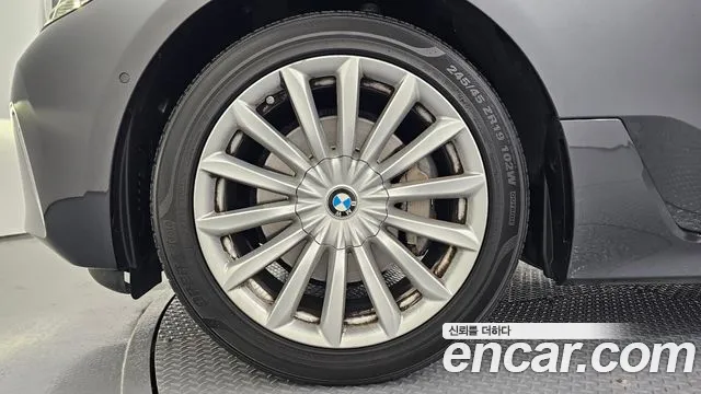 BMW Gran Turismo 2022 thumb 5