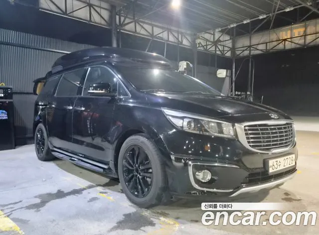 Kia Carnival 2015 thumb 3