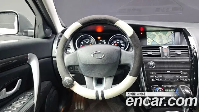 Renault Latitude 2016 thumb 12