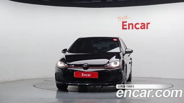 Volkswagen Golf Sportsvan 2016 thumb 3