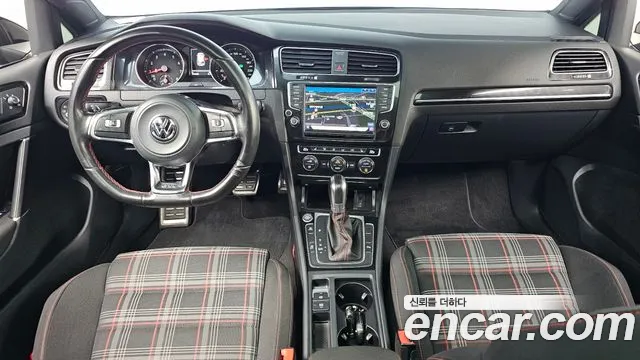 Volkswagen Golf Sportsvan 2016 thumb 7