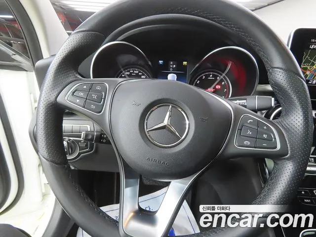 Mercedes-Benz C-Класс 2017 thumb 8