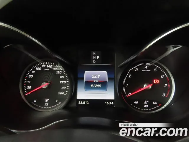 Mercedes-Benz C-Класс 2017 thumb 9