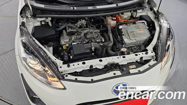 Toyota Prius 2019 thumb 6