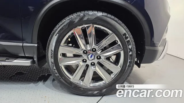 KG_Mobility_Ssangyong Rexton 2019 thumb 5