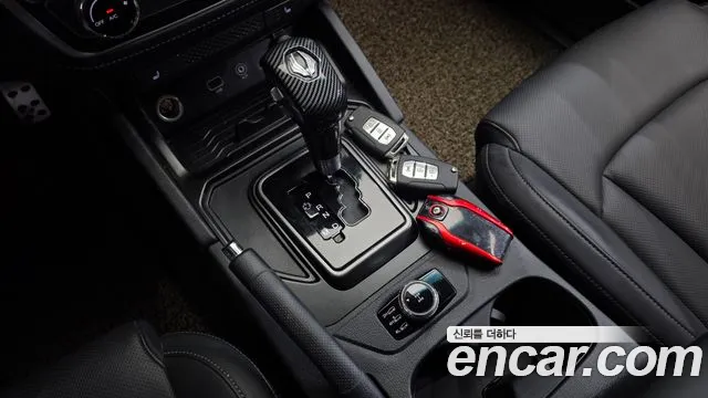 KG_Mobility_Ssangyong Rexton 2019 thumb 9