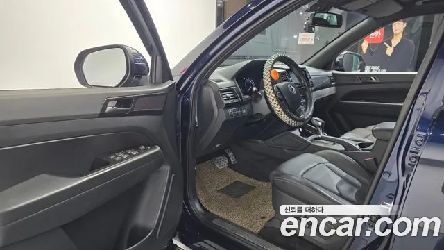 KG_Mobility_Ssangyong Rexton 2019 thumb 10