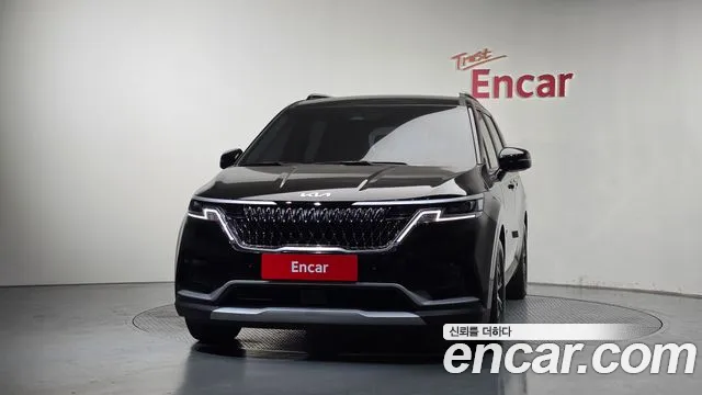 Kia Carnival 2022 thumb 3