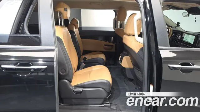 Kia Carnival 2022 thumb 12