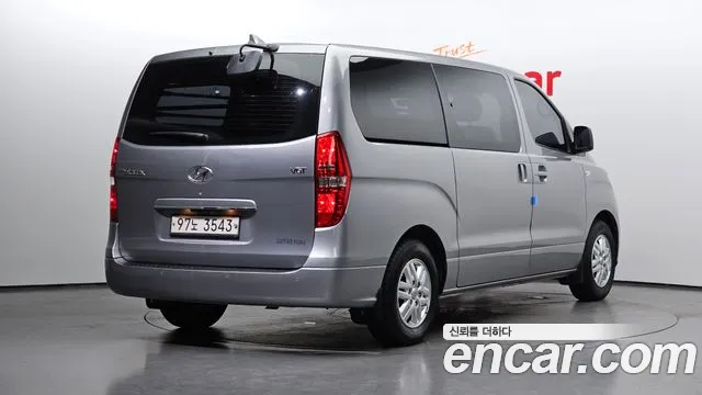 Hyundai Starex 2021 thumb 2