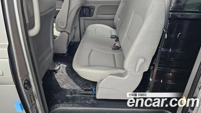 Hyundai Starex 2021 thumb 12