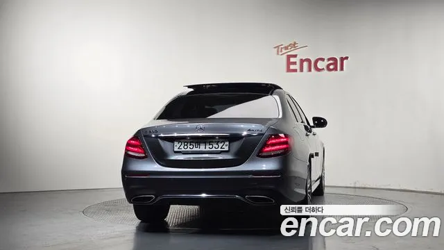 Mercedes-Benz E-Класс 2019 thumb 4