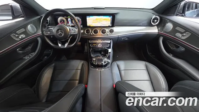 Mercedes-Benz E-Класс 2019 thumb 7