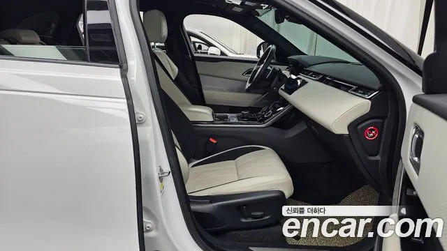 Land Rover Range Rover Velar 2019 thumb 11