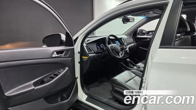 Hyundai Tucson 2015 thumb 10