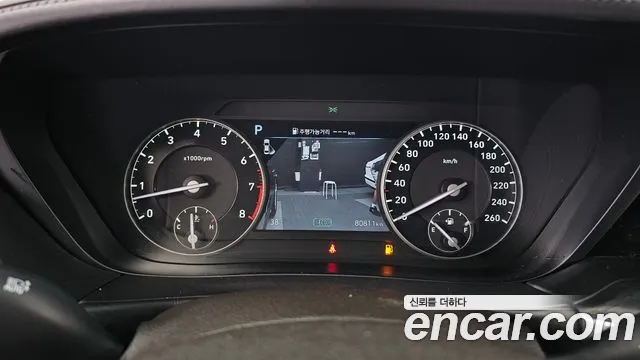 Genesis G90 2019 thumb 8